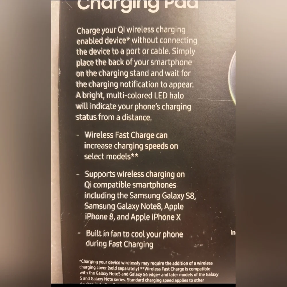 Samsung Wireless ChargerSamsung Qi Certified Wireless Charging Pad US VERSION NE